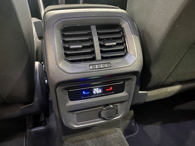 Volkswagen Tiguan  eHybrid TSI DSG Elegance AHK Matrix Pano