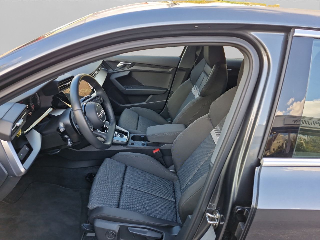 Audi A3 35 1.5 TFSI Sportback S line - Samsaru's Car Outlet