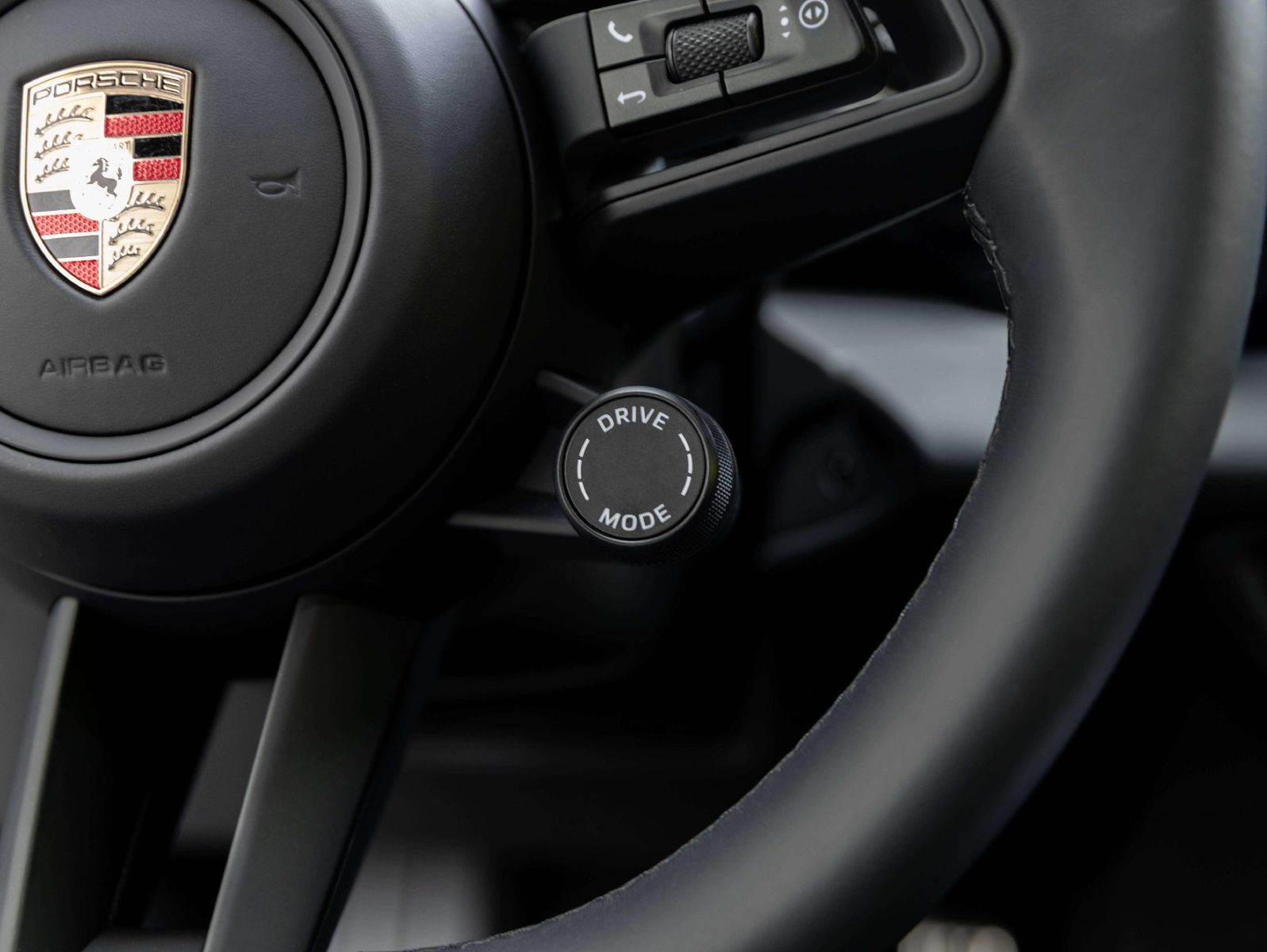 Porsche Macan 4S 100KW/22 RS/AIR/MATRIX/CHRO/PANO/360/IN