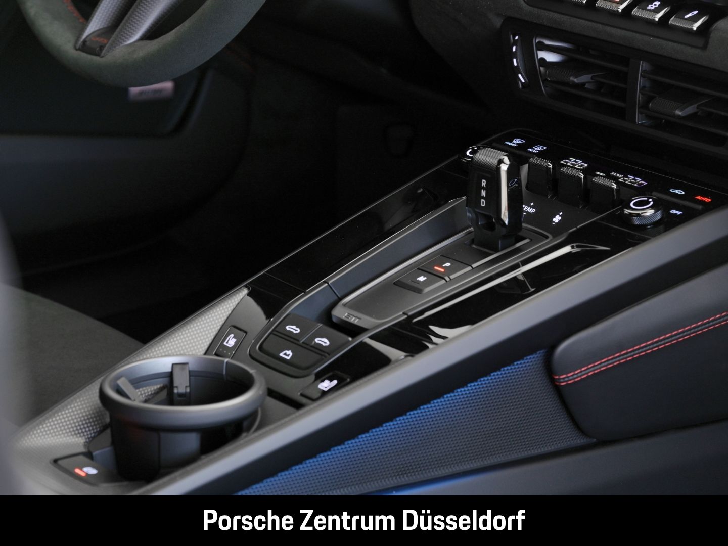 Porsche 992 911 Carrera 4 GTS Cabriolet Liftsystem-VA