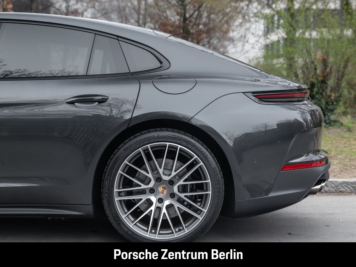 Porsche Panamera 4 E-Hybrid Head-Up InnoDrive Parklenkas