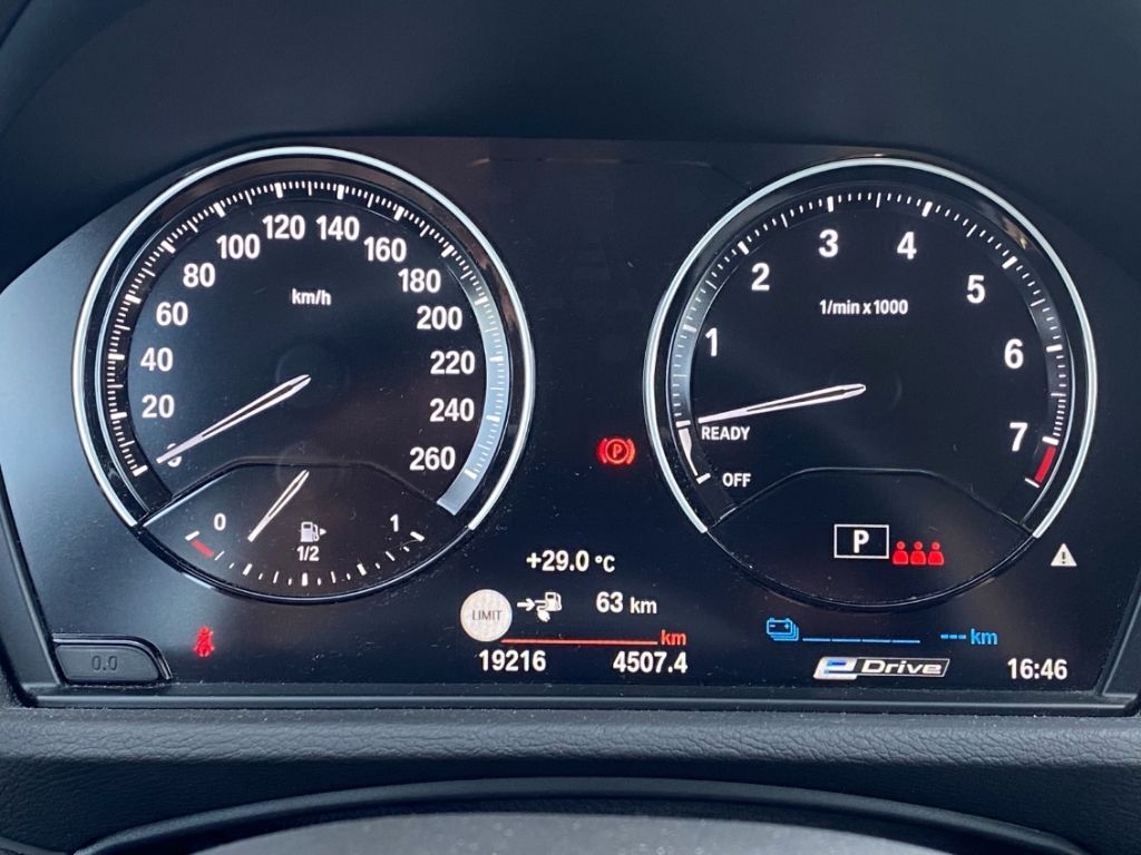 BMW X1 xDrive 25 e Advantage - Samsaru's Car Outlet