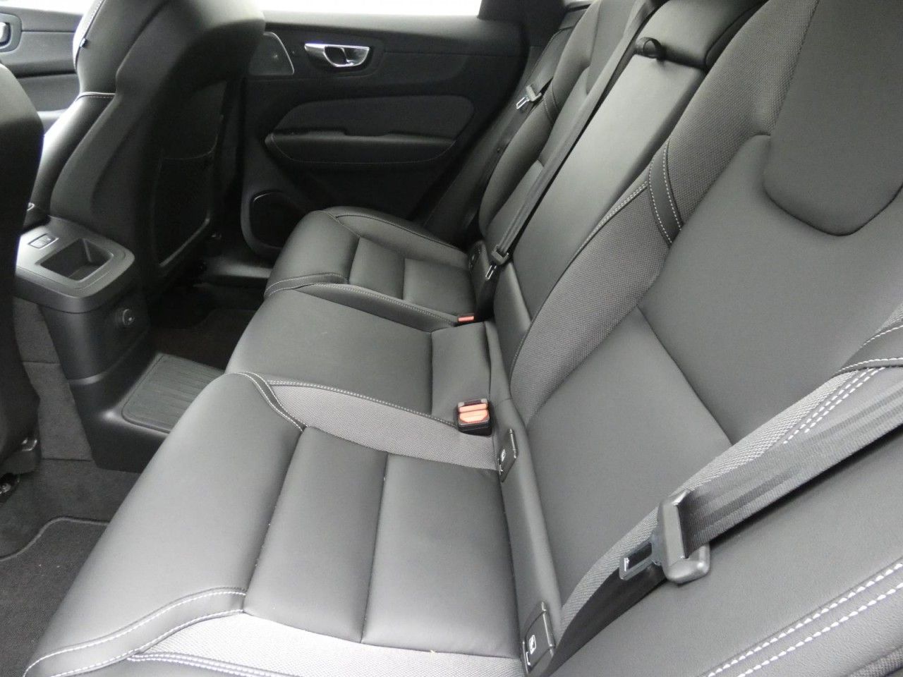 Volvo XC60 T6 AWD Ultra Black Ed. Plug-In (EURO 6e)