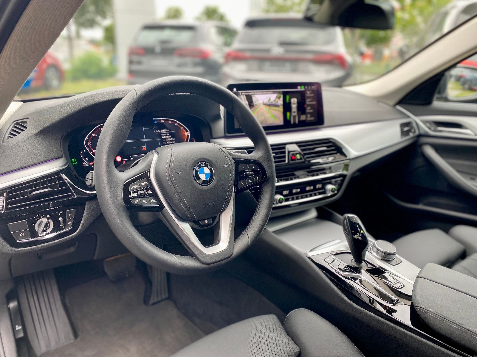 BMW 520 d xDrive Navi AHK 18 Zoll Standheizung