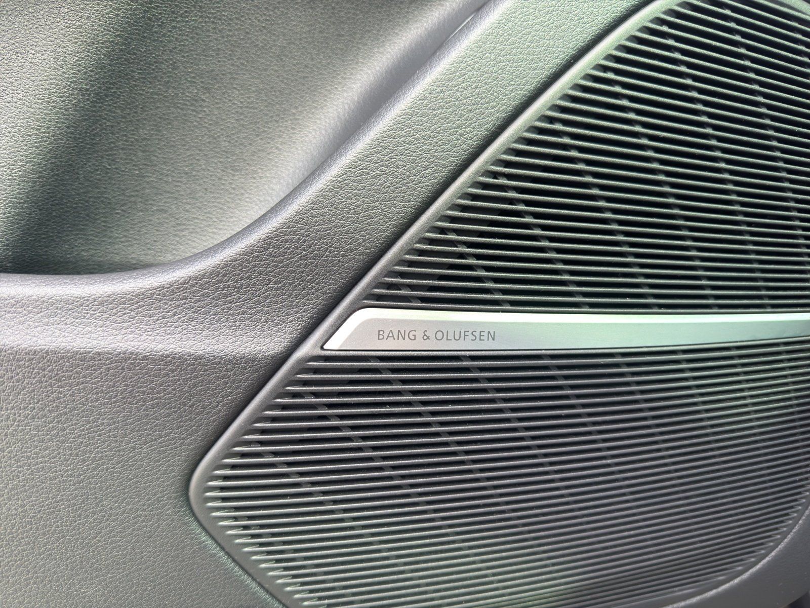 Audi RSQ8 4.0 TFSI quattro tipt. Standheizung | AHK