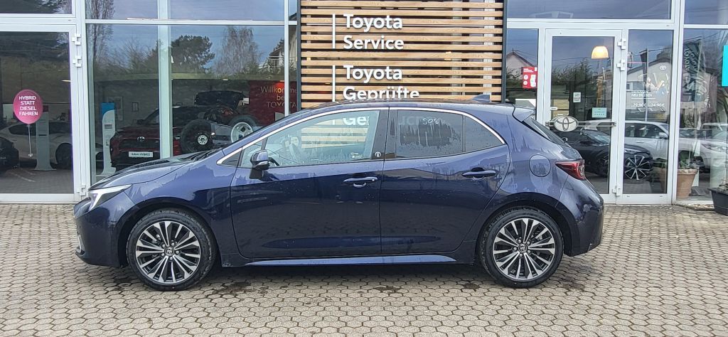 Toyota Corolla 1.8 Hybrid Team Deutschland