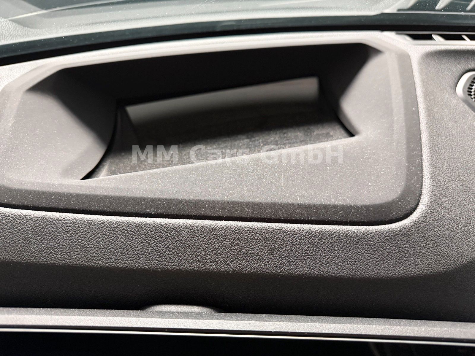 BMW 320i Touring M Sport 360° CAM*ACC*AHK*HiFi*HUD*