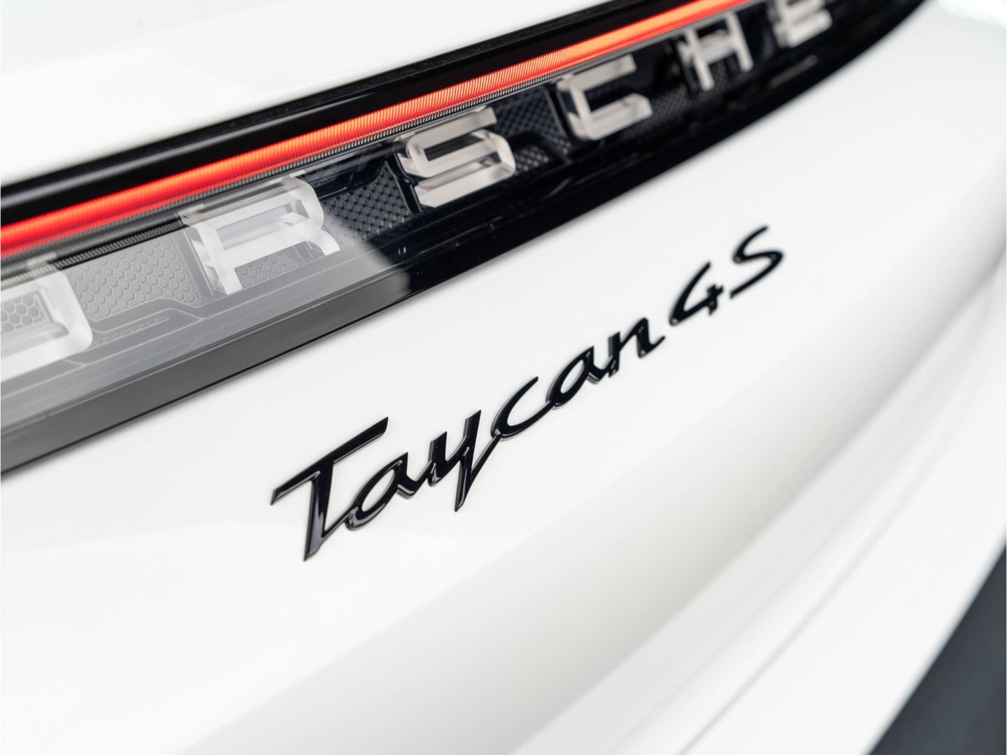 Porsche Taycan 4S Sport Turismo BOSE 22kW PSCB 18-Wege