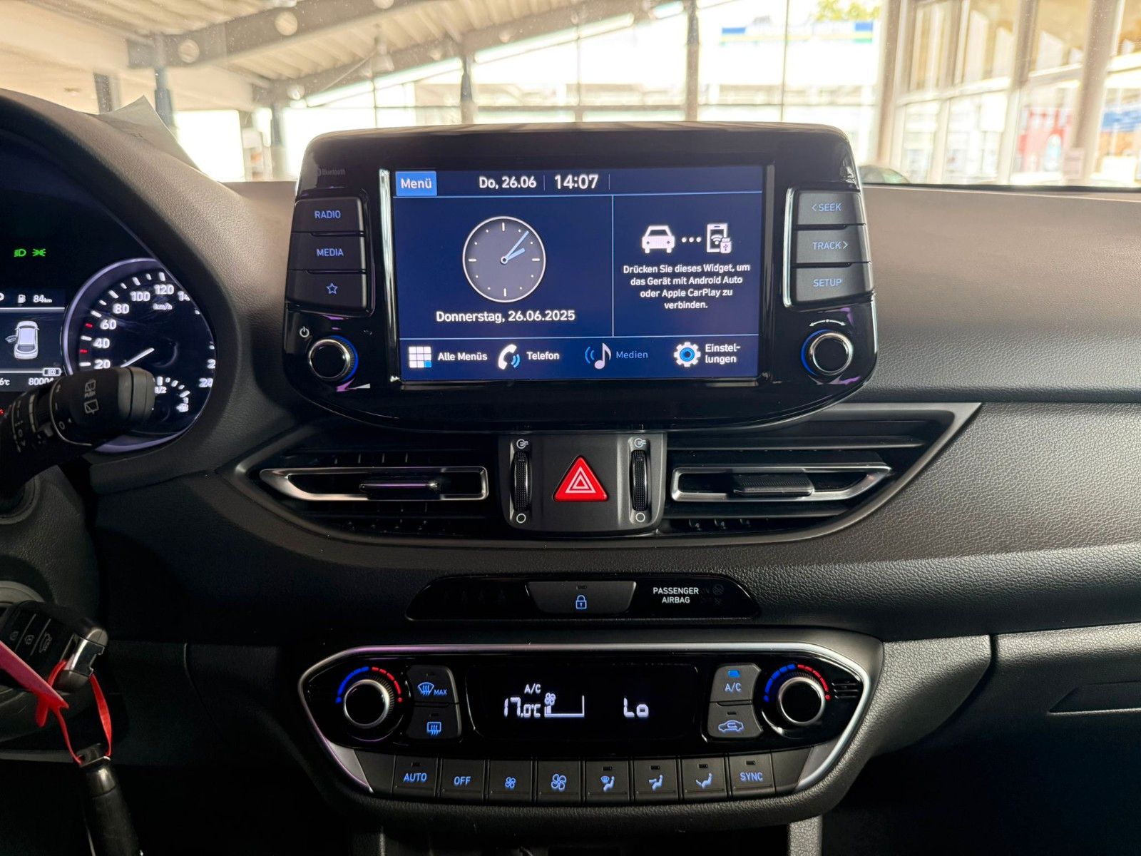 Hyundai i30 - Samsaru's Car Outlet