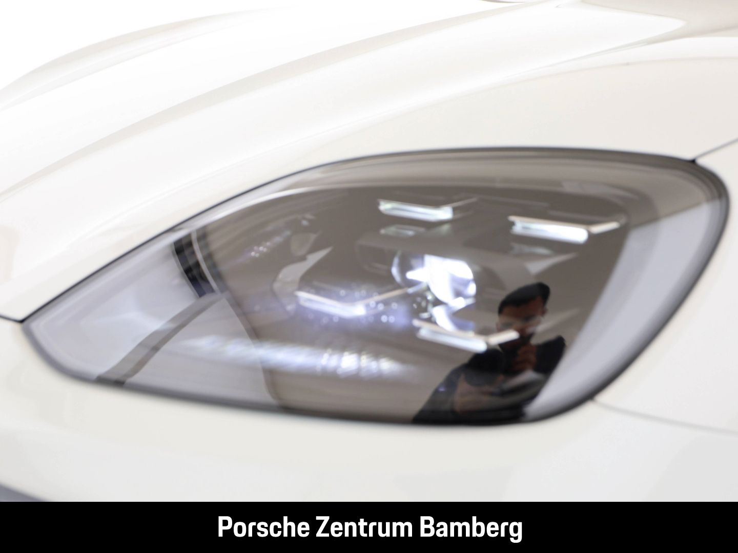 Porsche Cayenne E-Hybrid/ Inno-Drive/ BOSE/ AHK/ Sportab