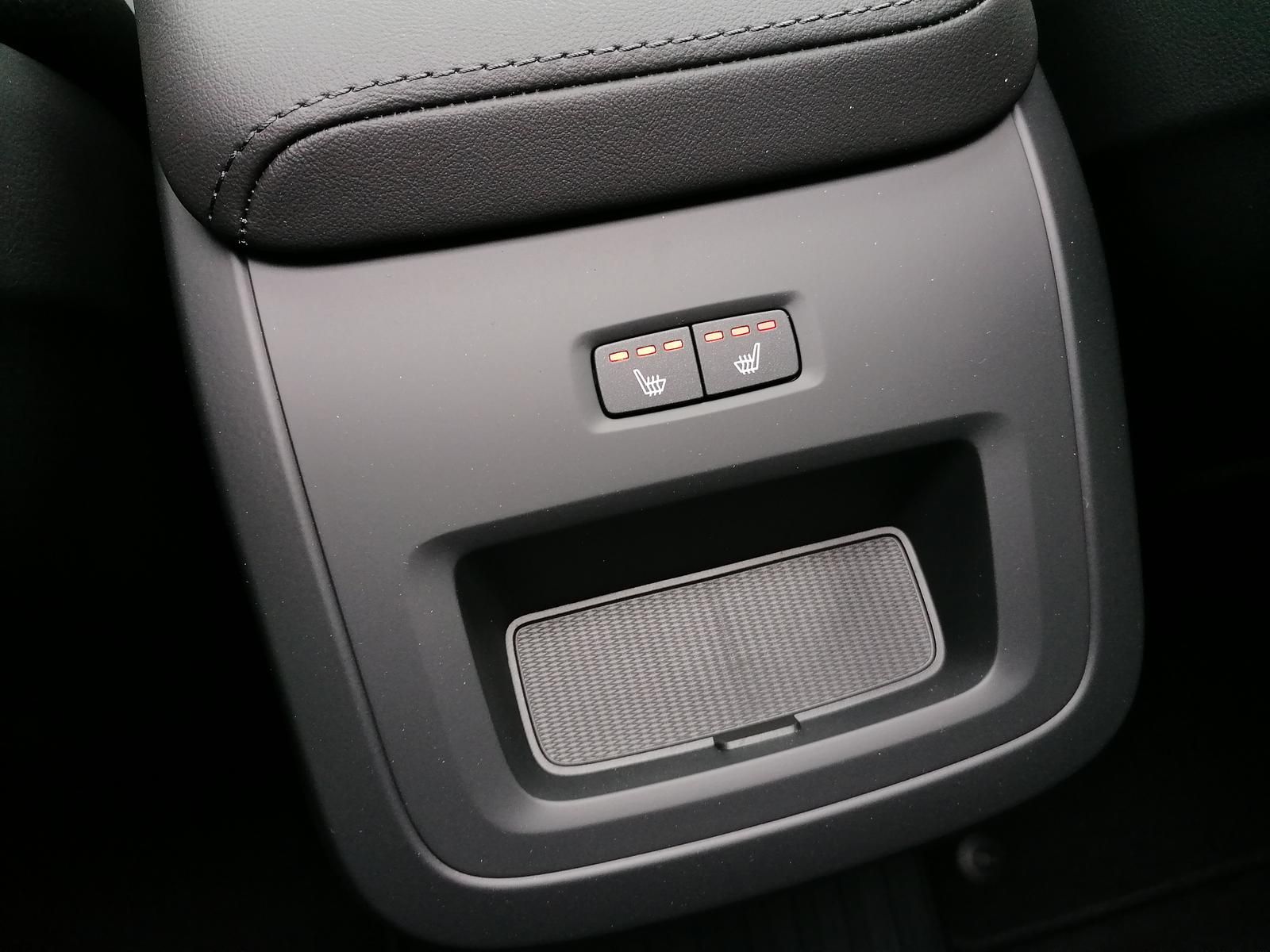 Volvo XC60 T6 AWD Recharge Plus Bright 0,5% 360° LED