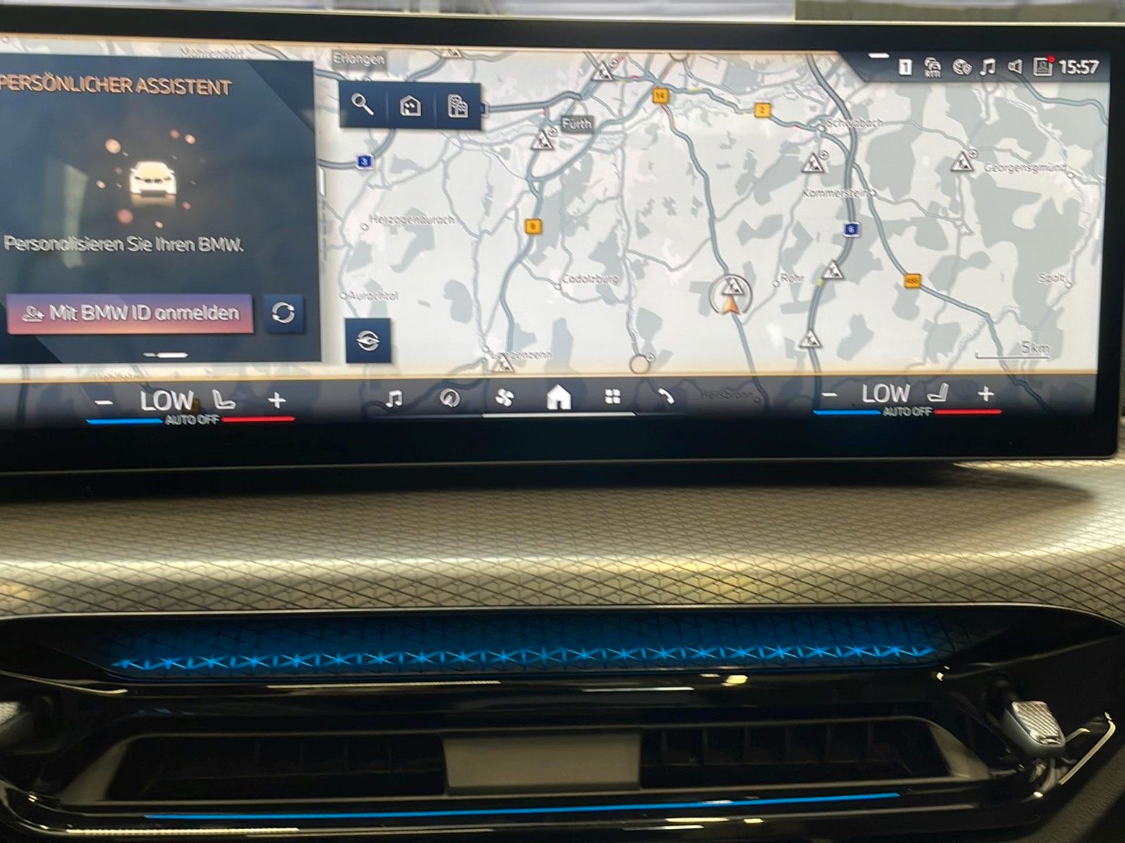 BMW 318i Touring M Sport HuD 3ZK IQ ACC KZU PANO