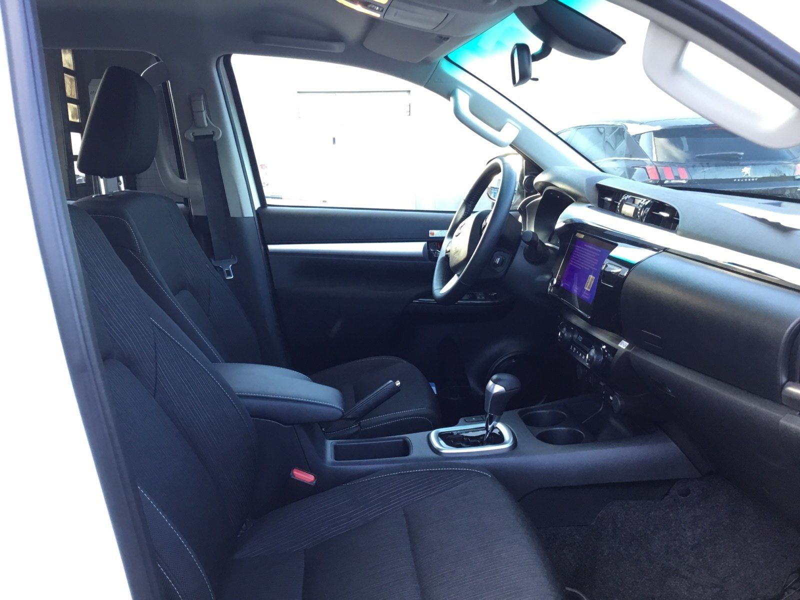 Toyota Hilux Double Cab 2,4 D-4D Comfort 4x4