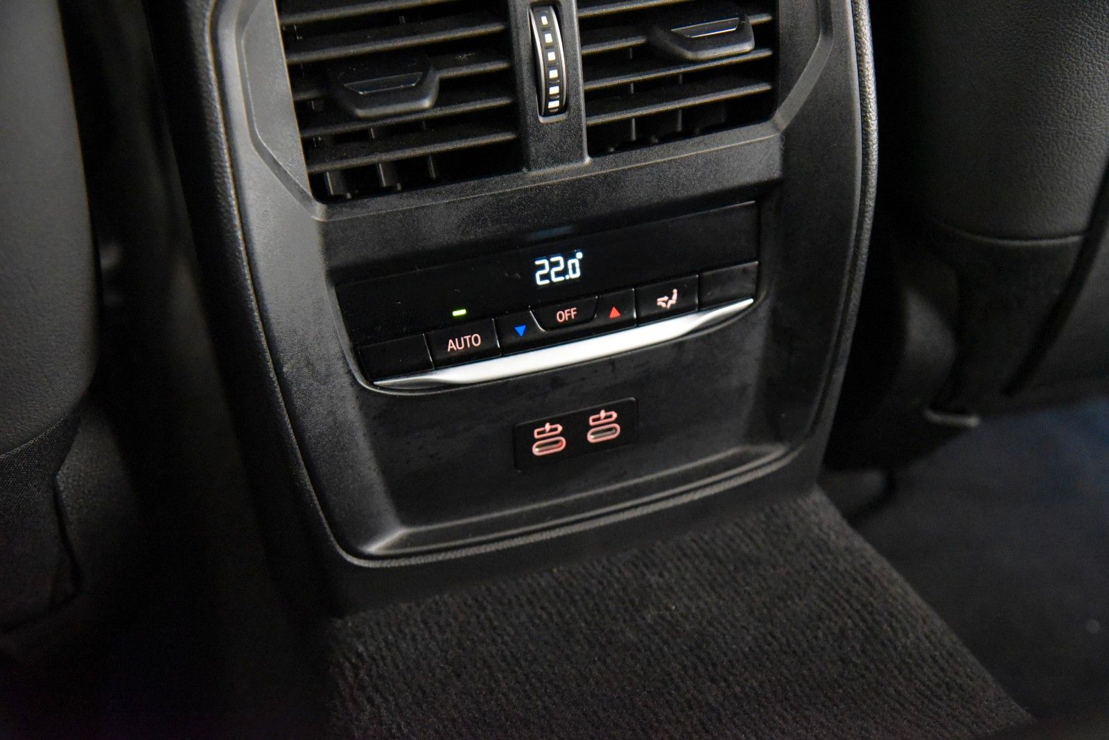 BMW 320d Touring xDrive M Sport - Samsaru's Car Outlet