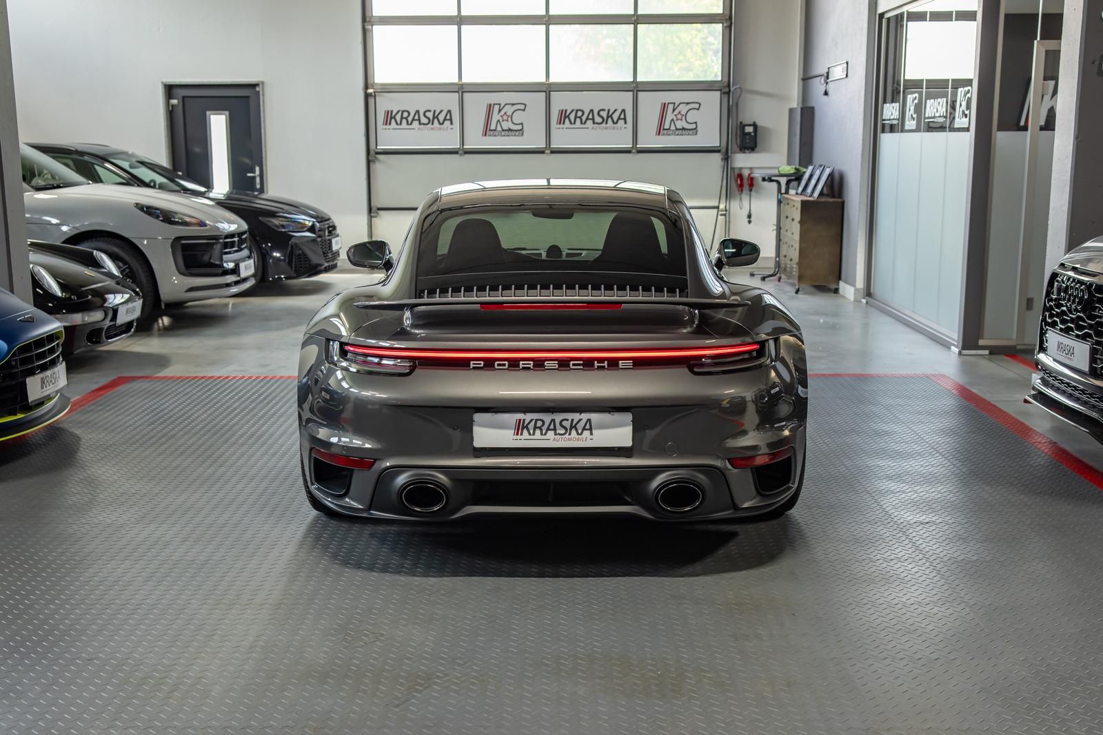 Porsche 992.1 Turbo PDLS+ PANO BURMESTER LIFT SPORT-AGA