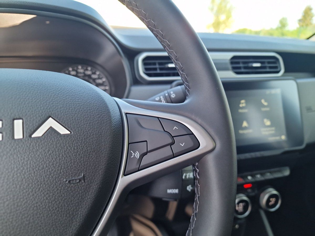 Dacia Duster TCe 150 EDC - Samsaru's Car Outlet
