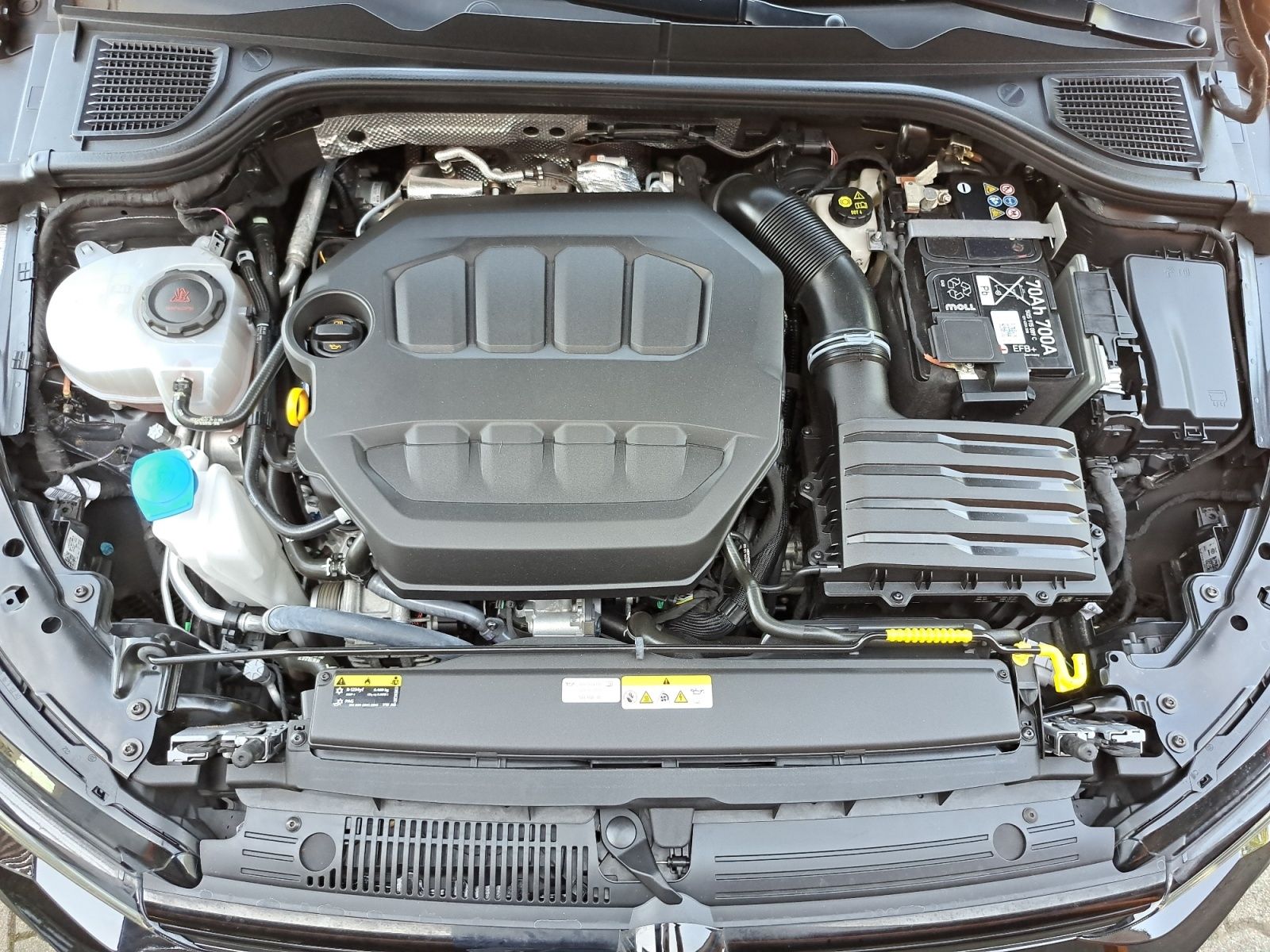 Volkswagen Golf R Performance 2.0 TSI 4Motion DSG PANO MATR