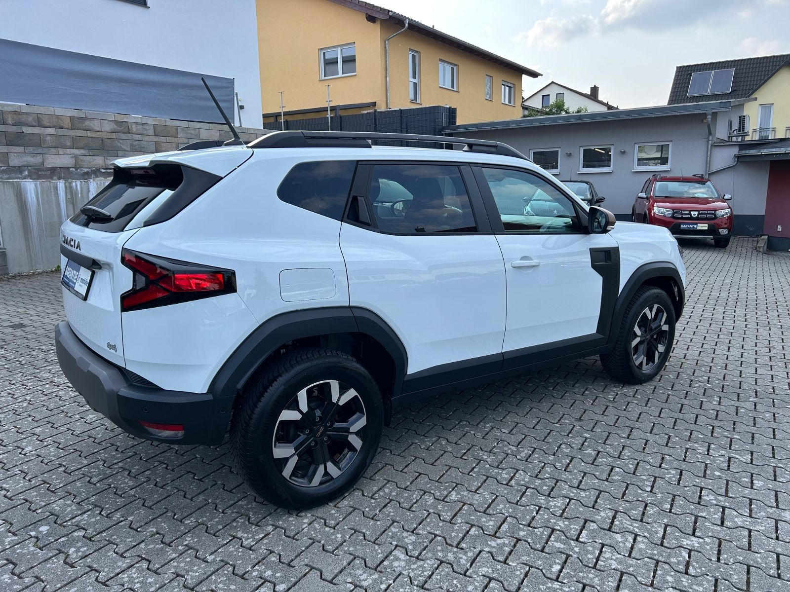 Dacia Duster III TCe 130 Extreme 4WD - Samsaru's Car Outlet