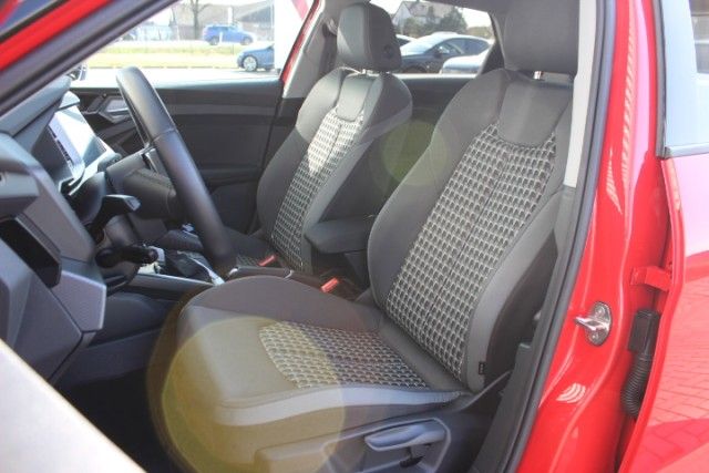 Audi A1 allstreet 35 TFSI S tronic - Samsaru's Car Outlet