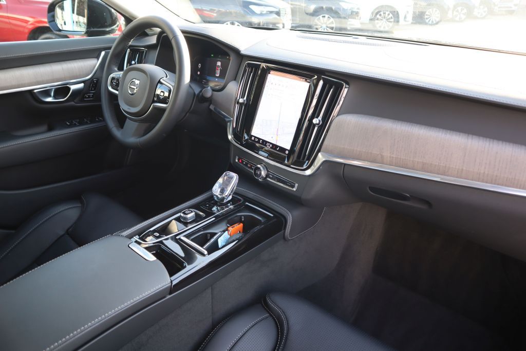Volvo S90 T8 Recharge AWD Ultimate Bright|NAVI|R-CAM|