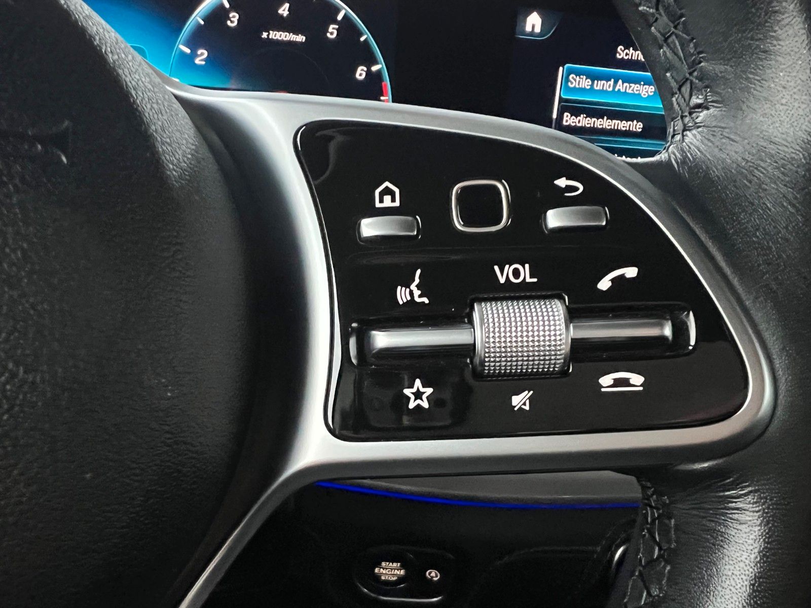 Mercedes-Benz GLE450 4M DISTRONIC AIRMATIC ADS+ WEBASTO KAMERA