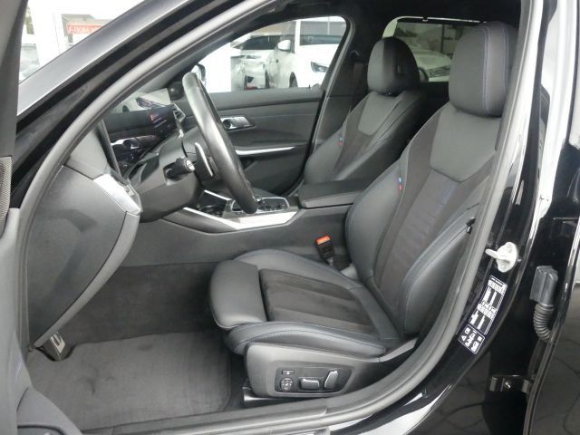 BMW 320 d xDriv Tou M Sport Pano°Mem.°Megavoll°84t€