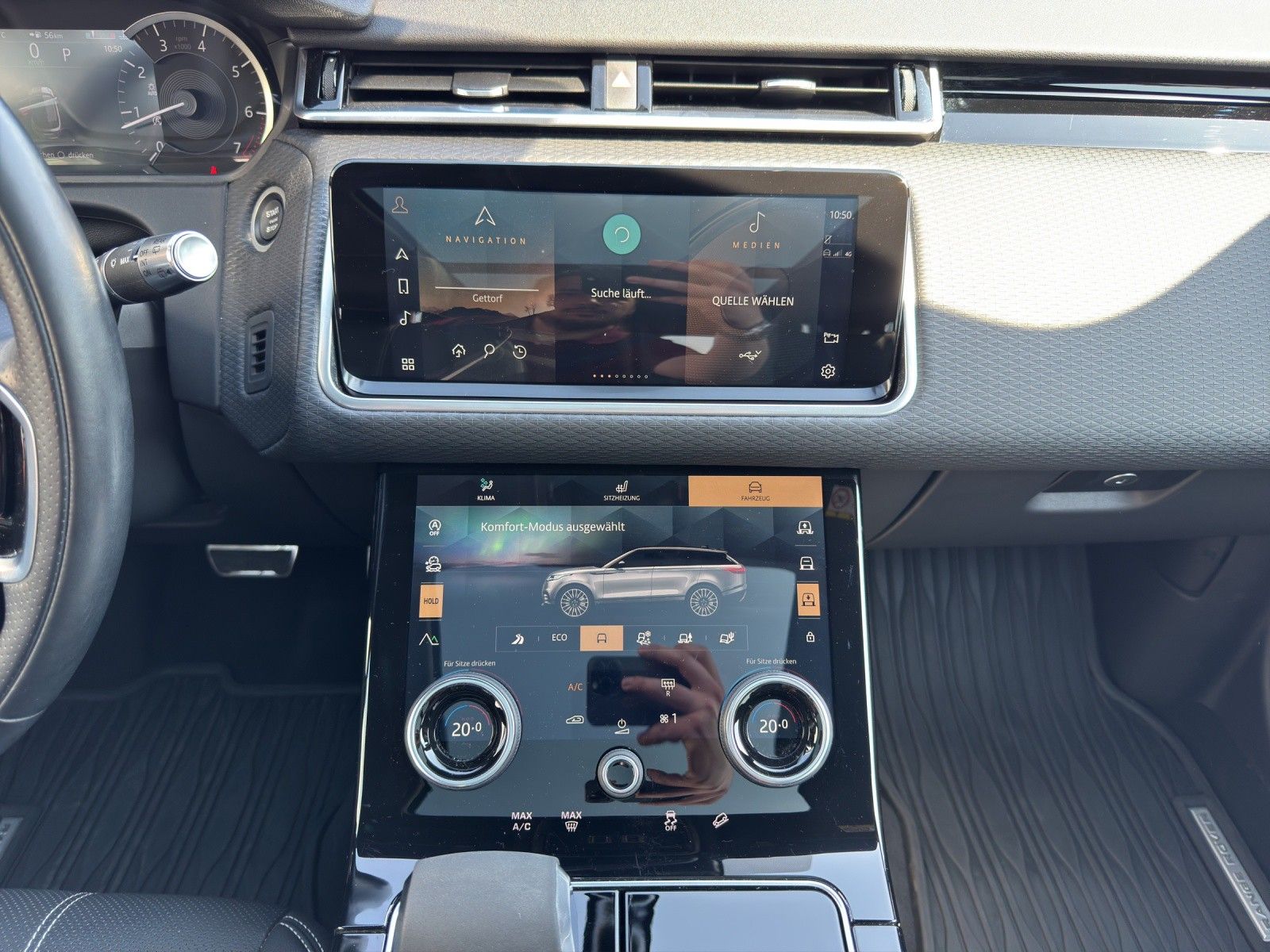 Range Rover Velar P250 R-Dynamic SE - Samsaru's Car Outlet
