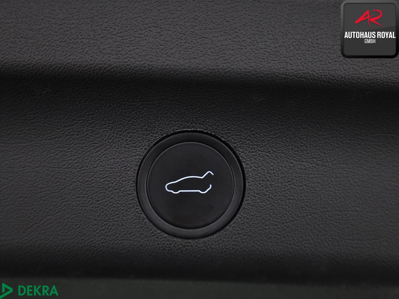 Tesla Model Y Long Range Dual AWD PANO,KEYLESS,360GRAD