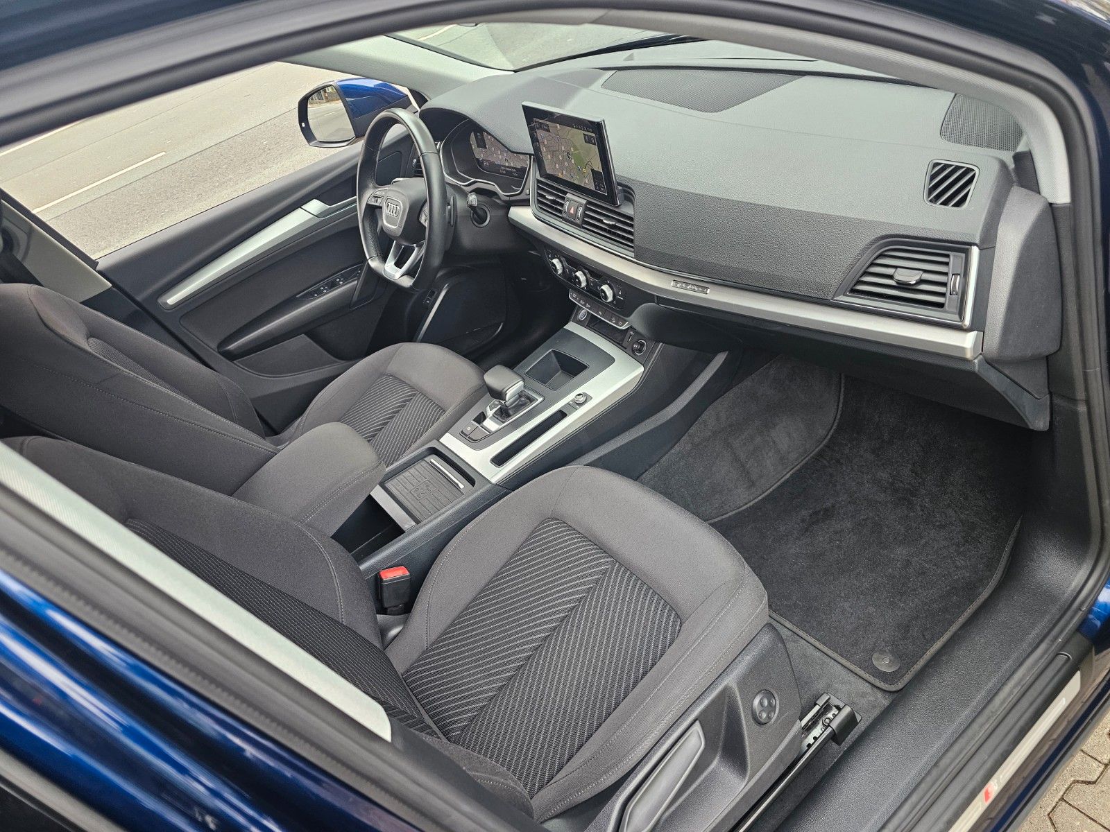 Audi Q5 40 TDI quattro S line Autom,Navi,Kamira,1.Hd