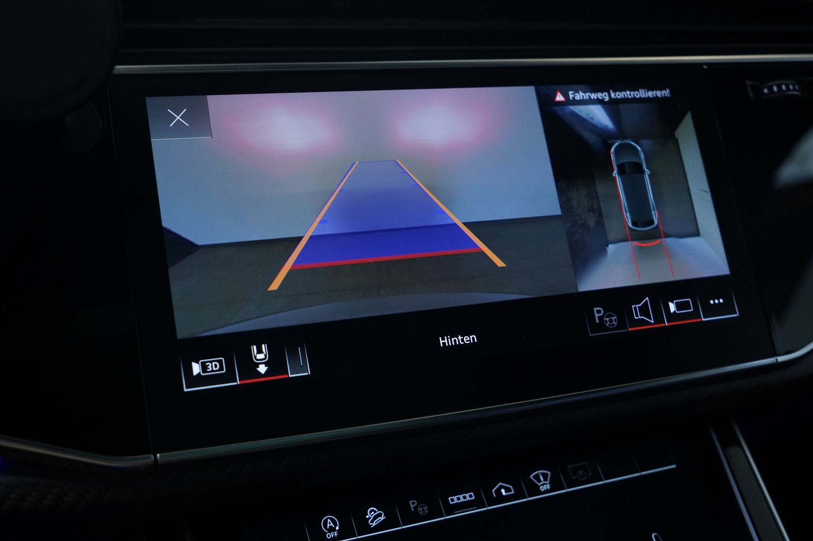 Audi RSQ8 q.*1H *23 *Dynamik*Keramik *S-Abgas *Pano