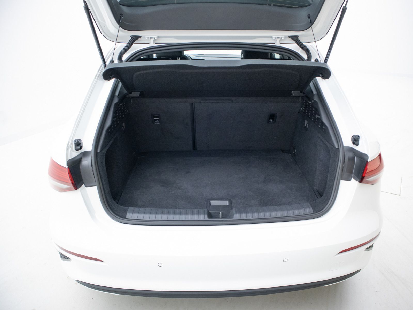 Audi A3 Sportback 40 TFSI e S-TRO**LED*NAVI*GRA*PDC**