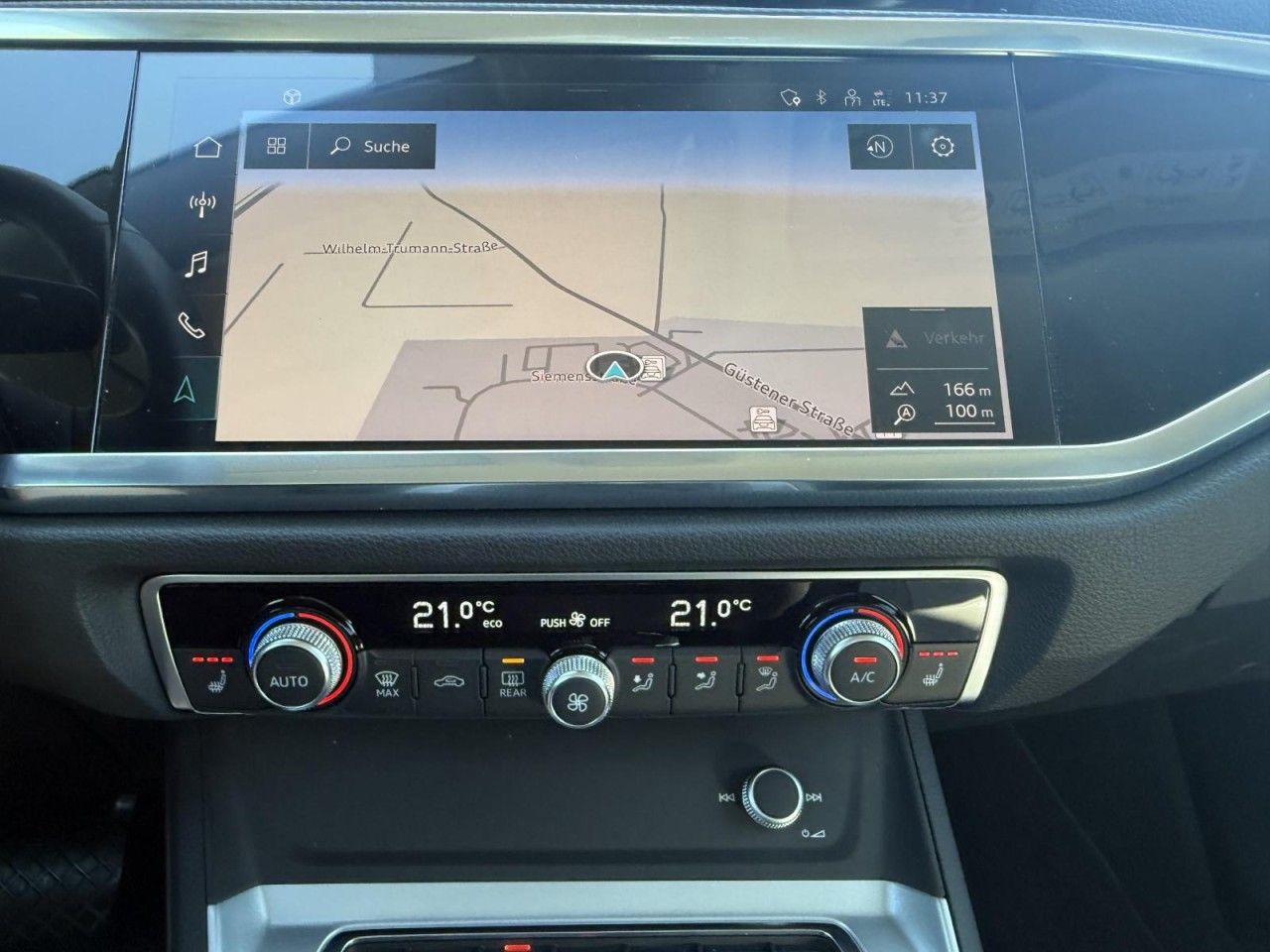 Audi Q3 45 TFSI quattro S-tronic - Samsaru's Car Outlet