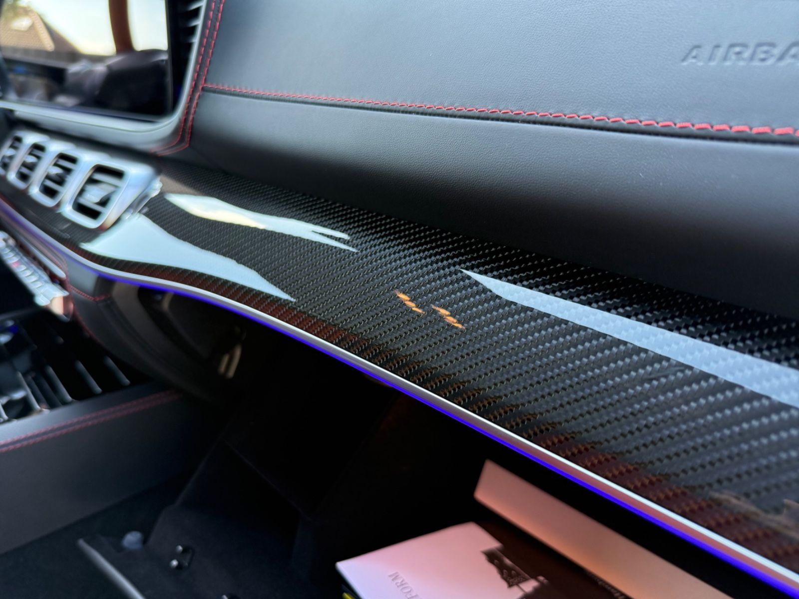 Mercedes-Benz GLE 63 AMG Black Red Seats Carbon
