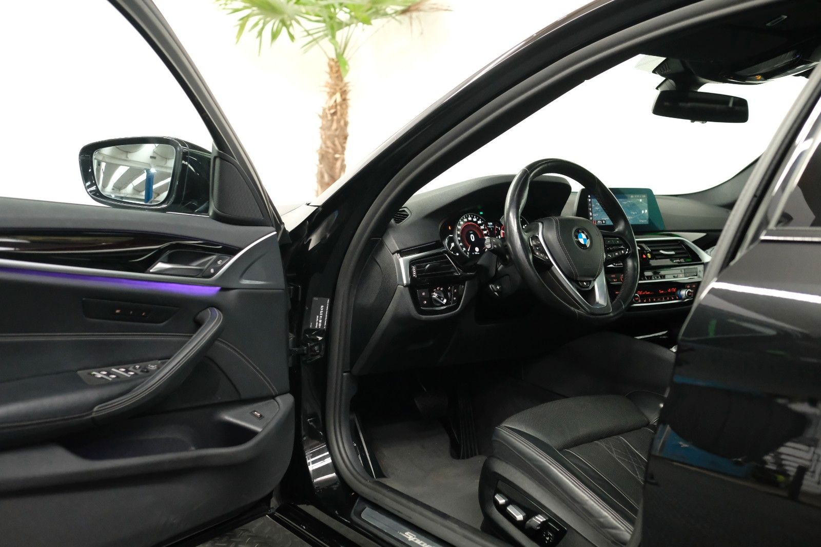BMW 520d xDrive SportLine/SCHIEBEDACH/BUSINESS/HEADU