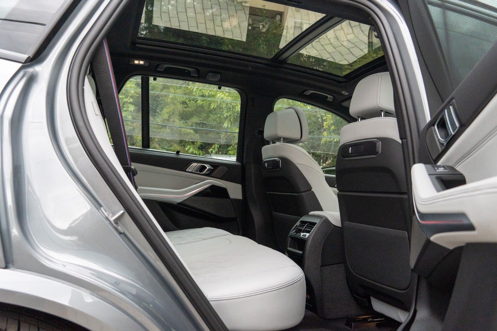 BMW X5 30d M SPORT.LUFTF.PANO.AHK.DR.ASS.H/K.HUD.360