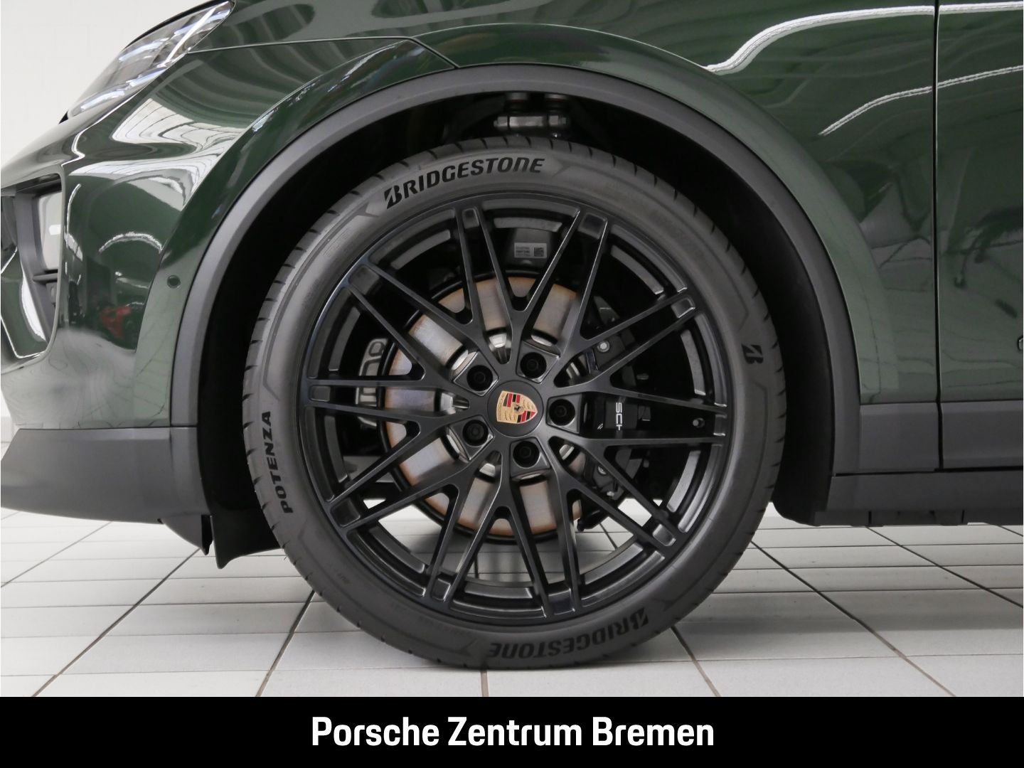 Porsche Macan 4 S Burmester Pano InnoDrive Luftfederung