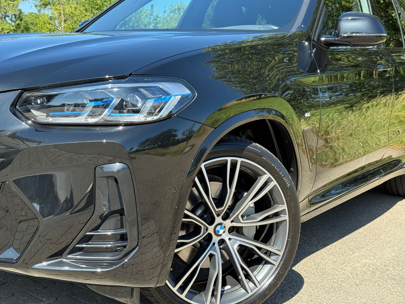 BMW X3 xDrive 30 d M Sport Pano Laser HeadUp AHK 21"