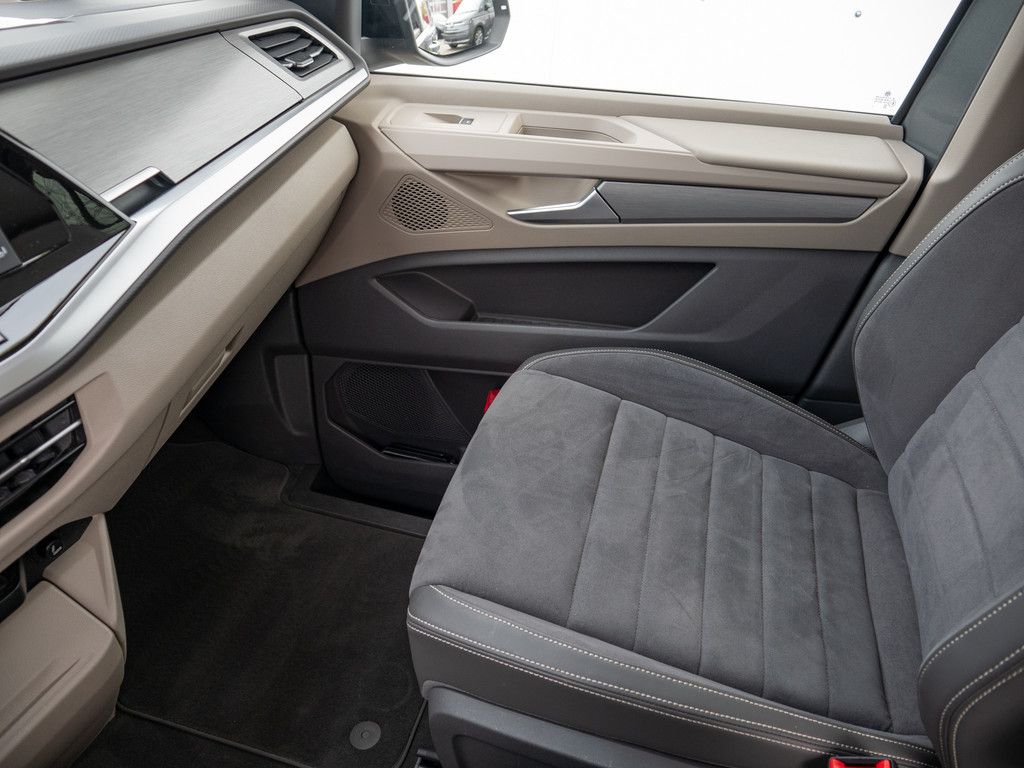 Volkswagen T7 Multivan 2.0TDI DSG - Samsaru's Car Outlet