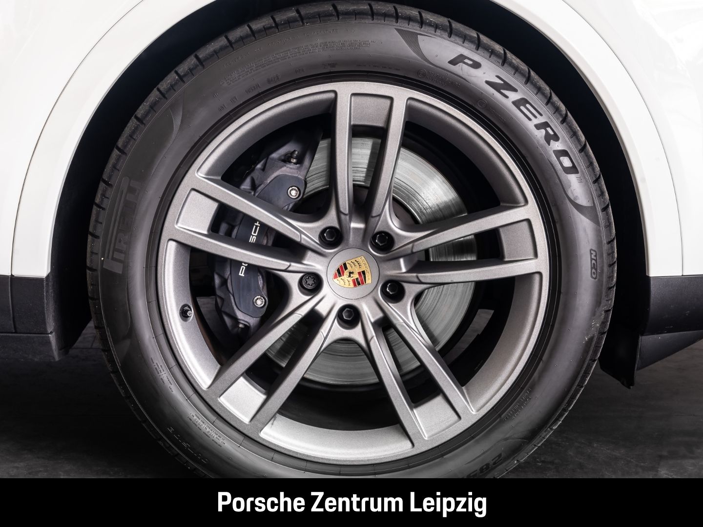 Porsche Cayenne E-Hybrid Coupe HD HeadUp InnoDrive AHK