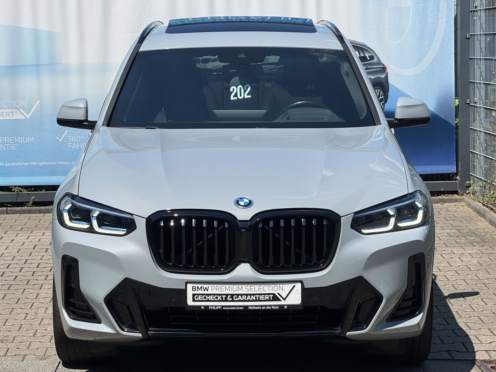 BMW X3 xDrive30e M Sport - Samsaru's Car Outlet