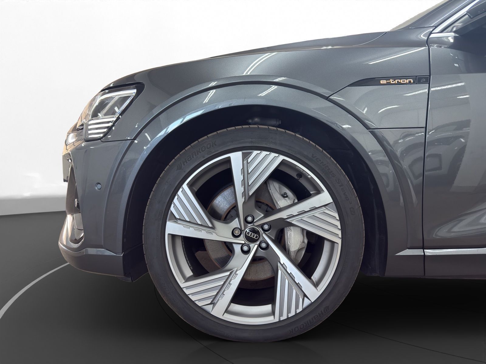 Audi e-tron Sportback 55 qu. S line AHK Pano Matrix L