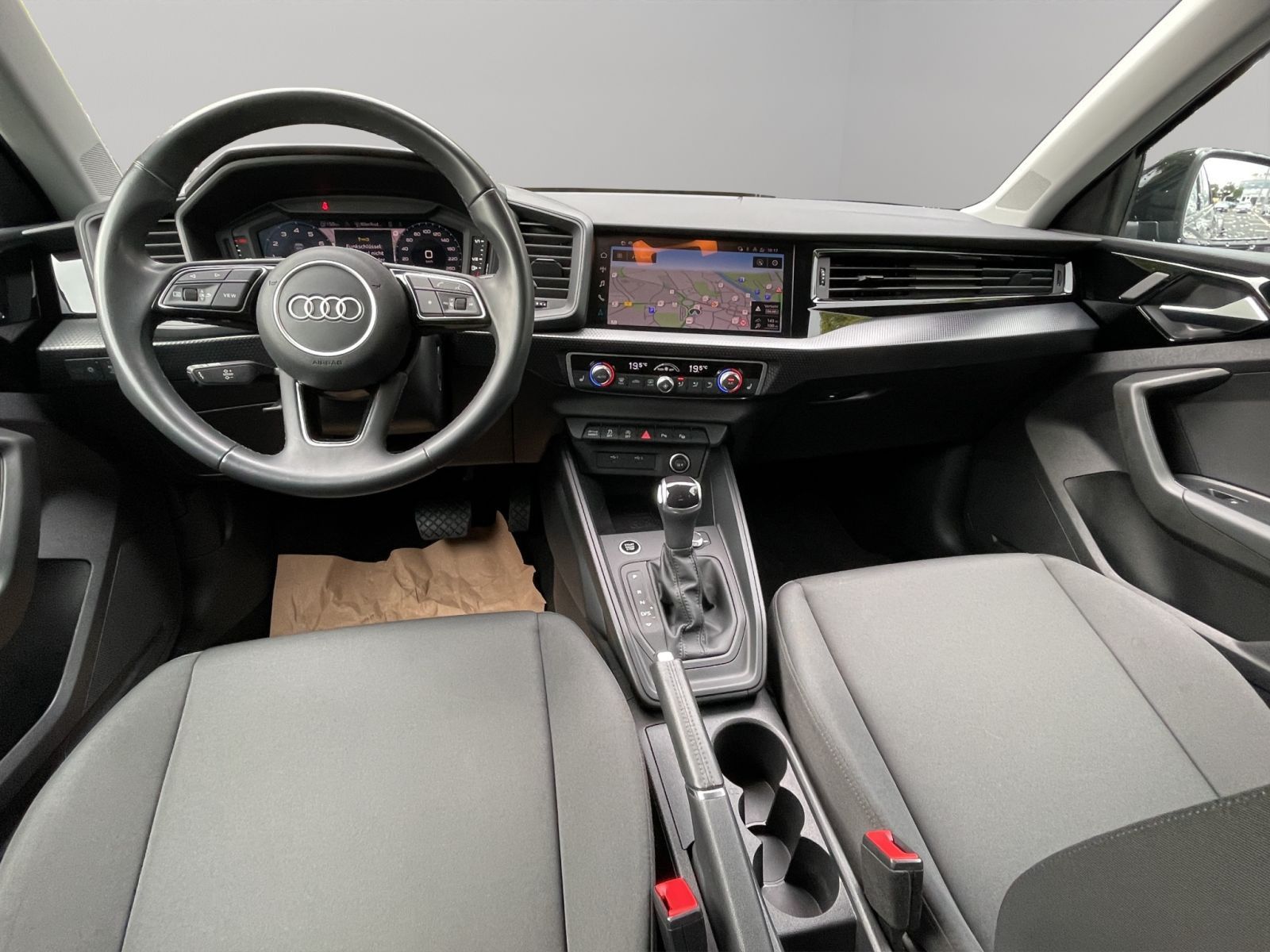 Audi A1 SB 30 TFSI S line Led Navi Kamera CarPlay