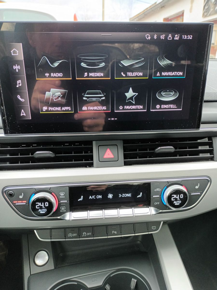 Audi A4 AVANT 35 TDI ADVANCED S-TRONIC - Samsaru's Car Outlet