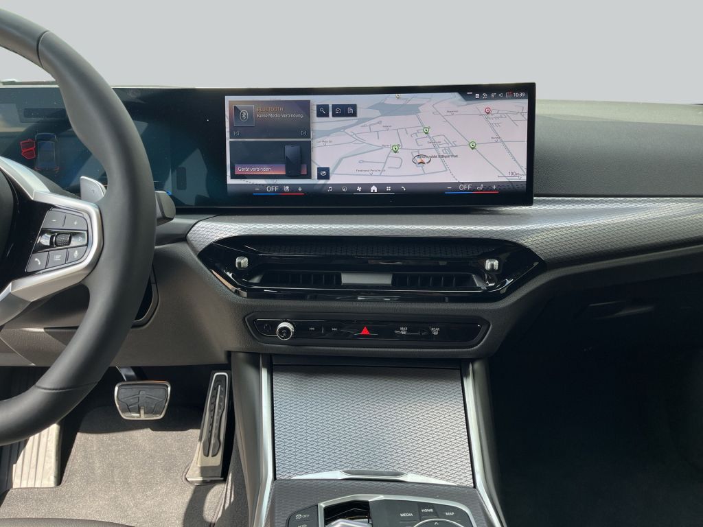 BMW 330e Touring xDrive Aut.