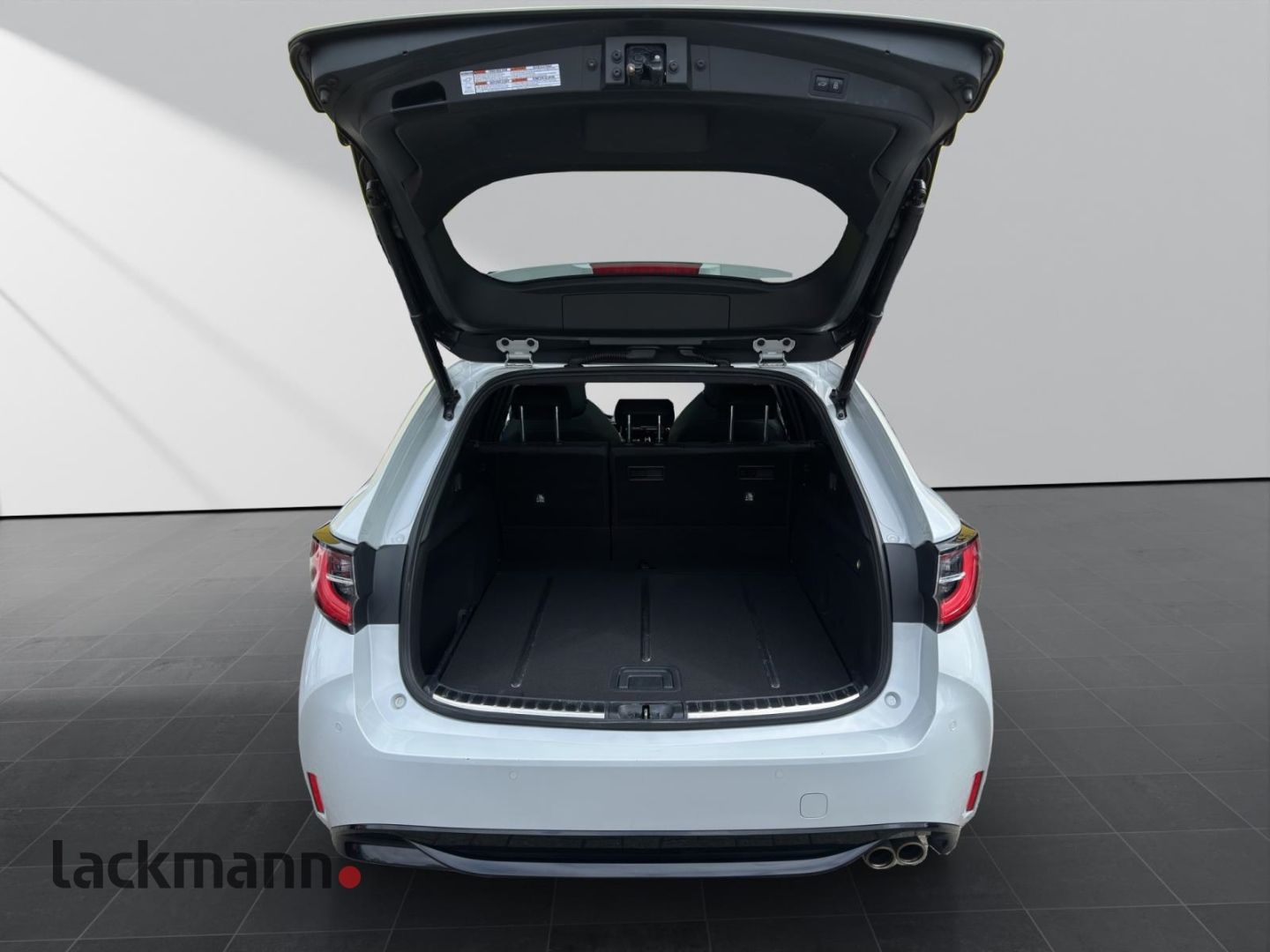 Toyota Corolla 2.0 Hybrid Sports TS GR - Samsaru's Car Outlet