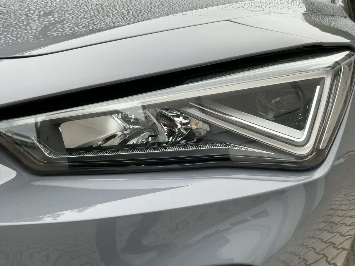 Cupra Formentor VZ 1.4 e-Hybrid DSG LED+NAVI+AHK+DCC