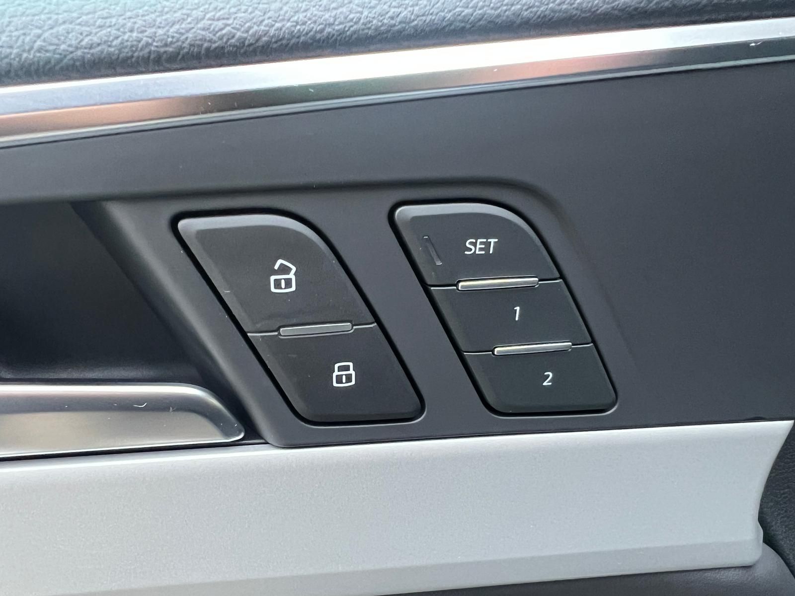 Audi A4 Allroad 2.0 TDI Leder AHK Kamera LED Garantie