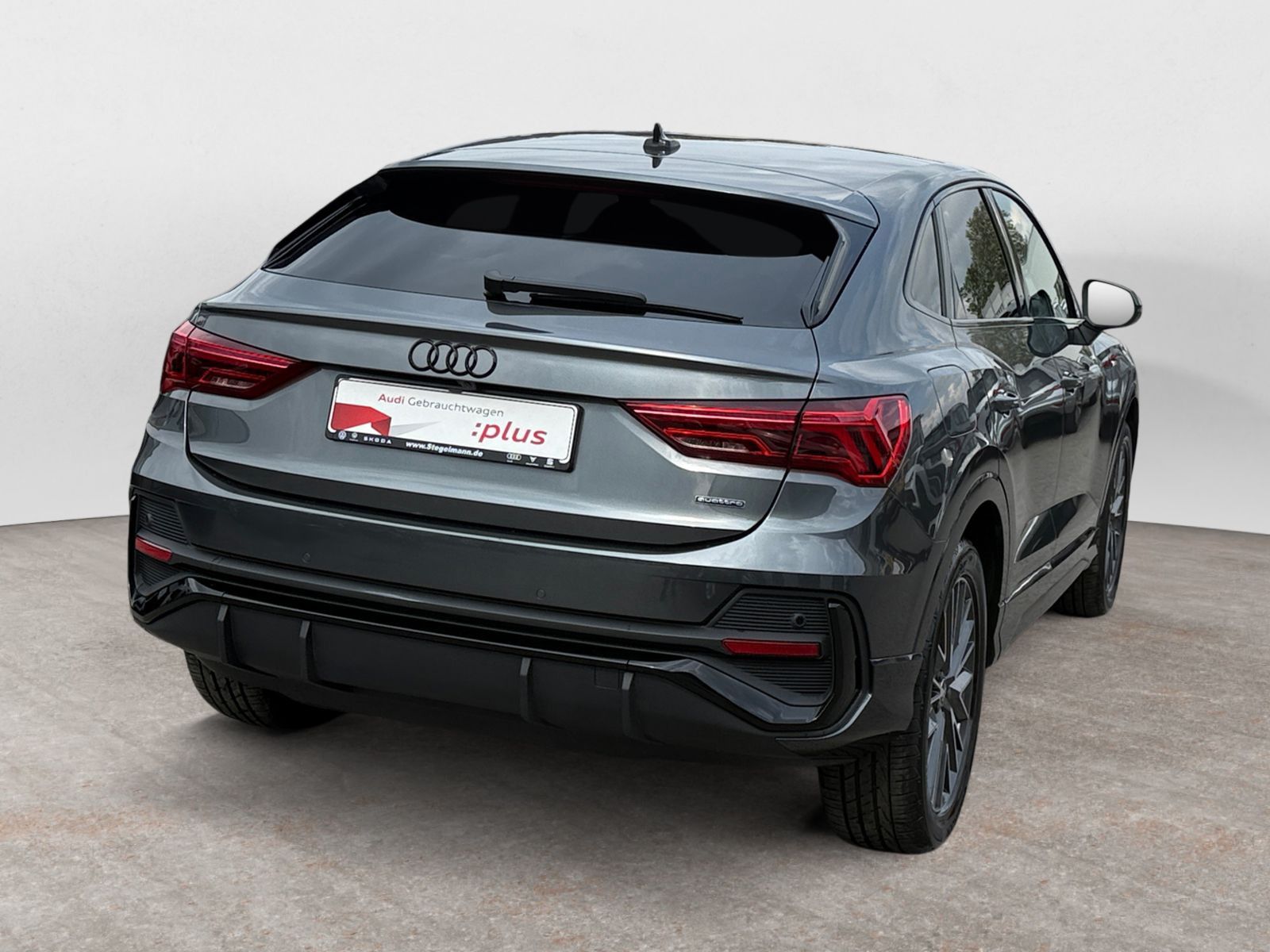 Audi Q3 Sportback 45 TFSI S-tronic qu. S-Line *Matrix