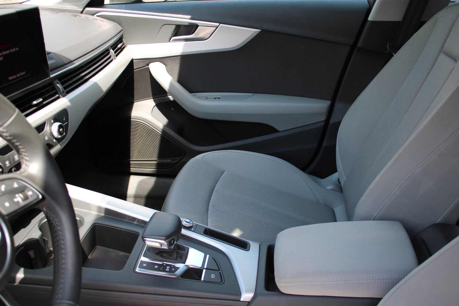 Audi A4 Avant 40 TDI - Samsaru's Car Outlet