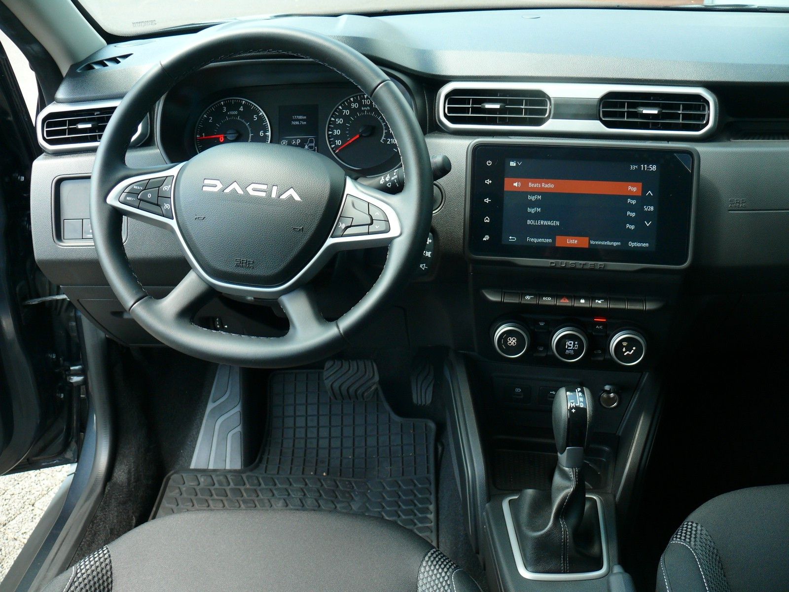 Dacia Duster II Journey 150 - Samsaru's Car Outlet